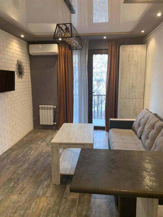 Art Aparts Apartment *