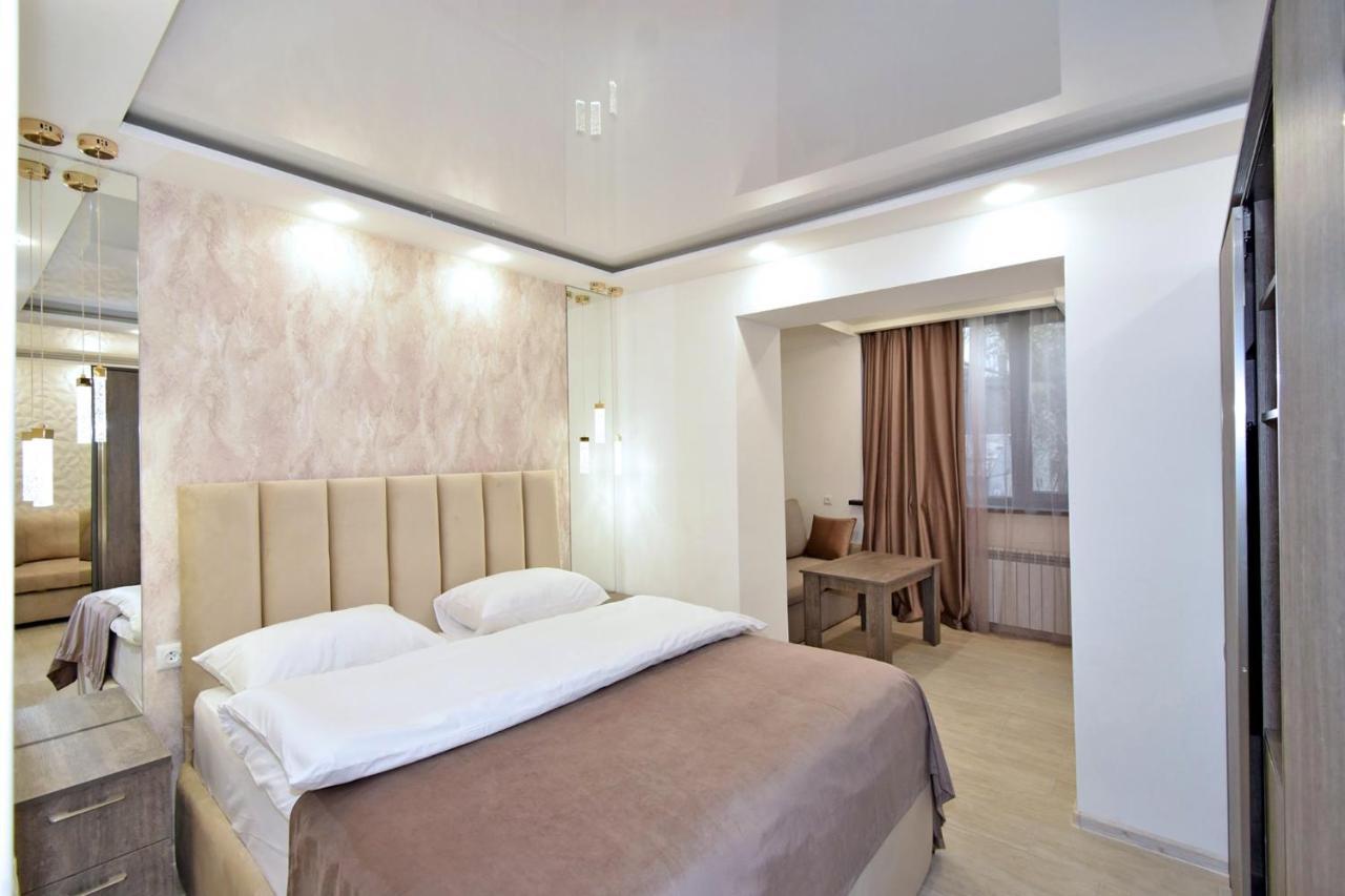Art Aparts Apartment *